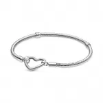 Браслет Pandora Moments Heart Closure Snake