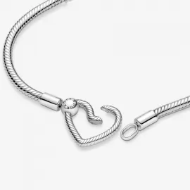 Браслет Pandora Moments Heart Closure Snake